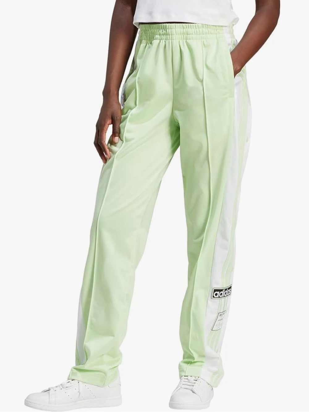 ADIDAS ORIGINALS WOMENS
ADIBREAK TREFOIL TRACK PANTS
SIZE Small